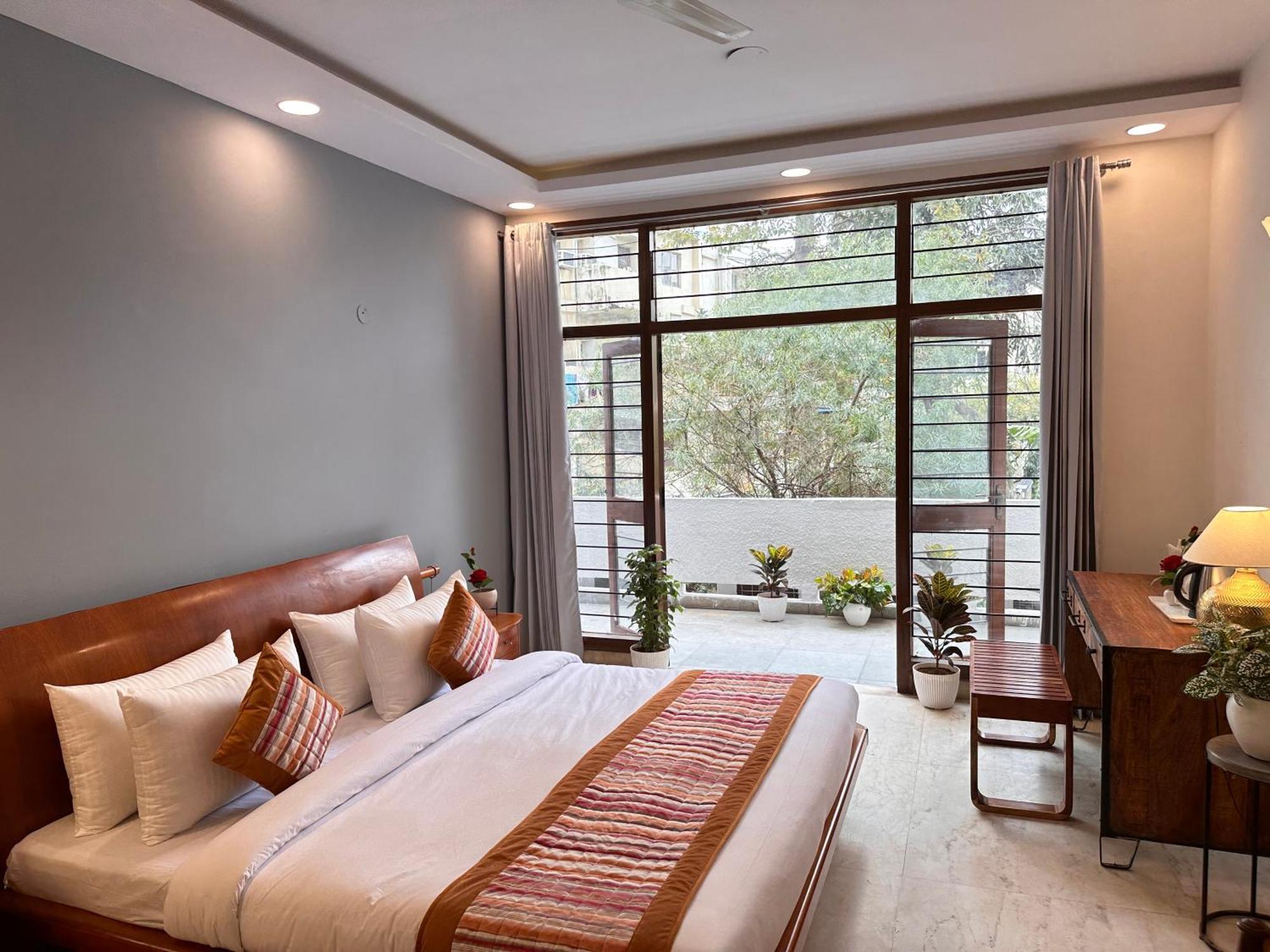 Grove Residency Hauz Khas New Delhi Couple Friendly Hotel Екстериор снимка